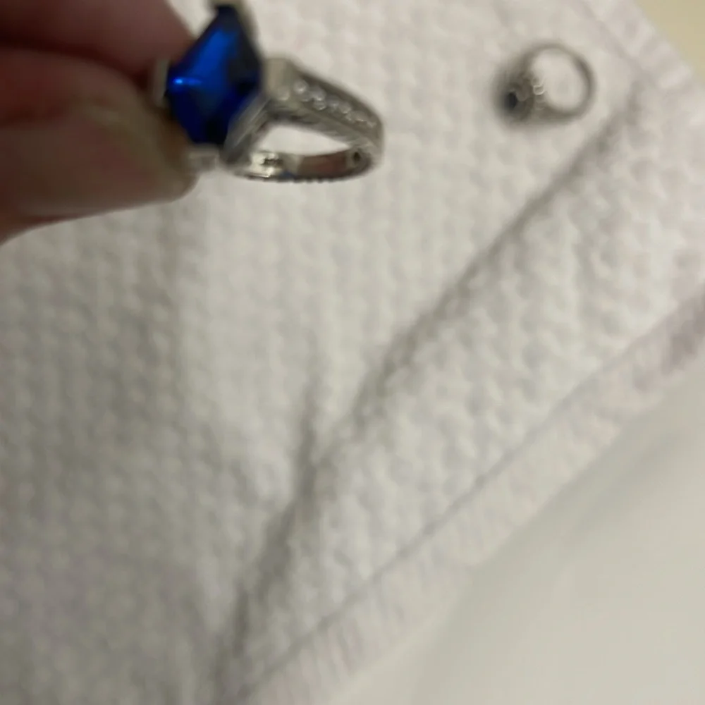 Avon Vintage Sterling Silver Ring Blue Stone